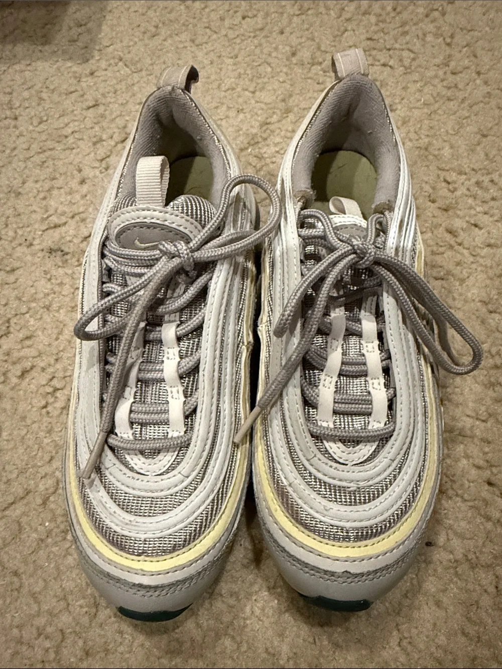 Nike lightweight sneakers